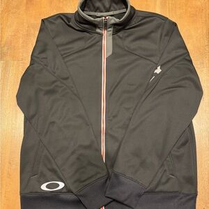 Oakley Men's Black and Gray Performance Jacket